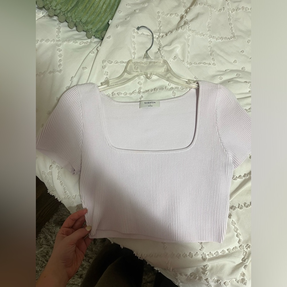 ARITIZIA cropped short sleeve